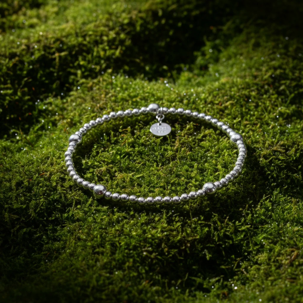Silver bracelet - AI Photography Shot